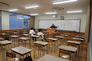 320