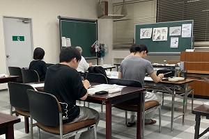 010